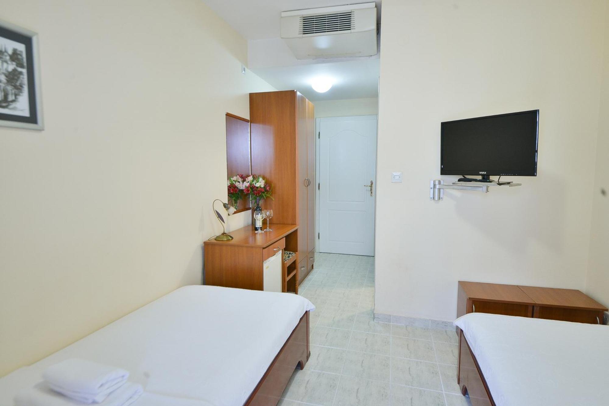 Hotel Podostrog بودفا المظهر الخارجي الصورة