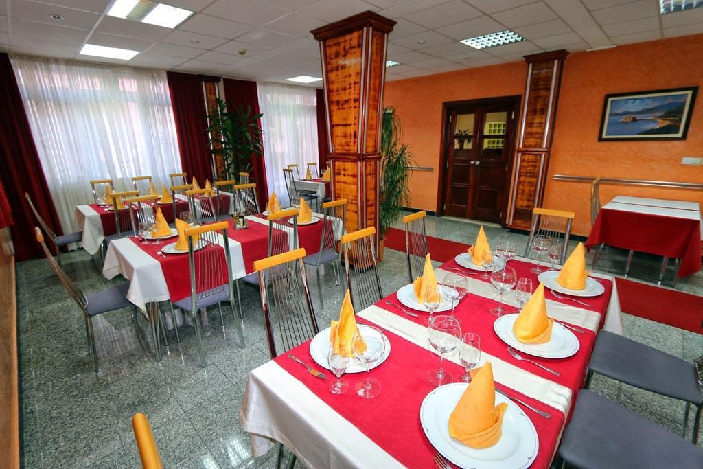 Hotel Podostrog بودفا المظهر الخارجي الصورة